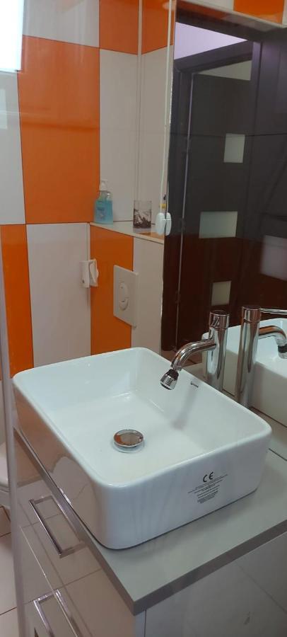 Apartamento Sghaus Constanţa Exterior foto